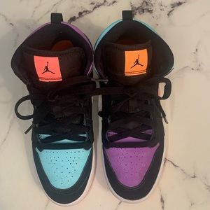 Nike Air Jordan 1 YOUTH Mid GS Candy Sneakers Multi-Color